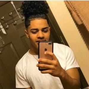 Meet your Posher, Jan